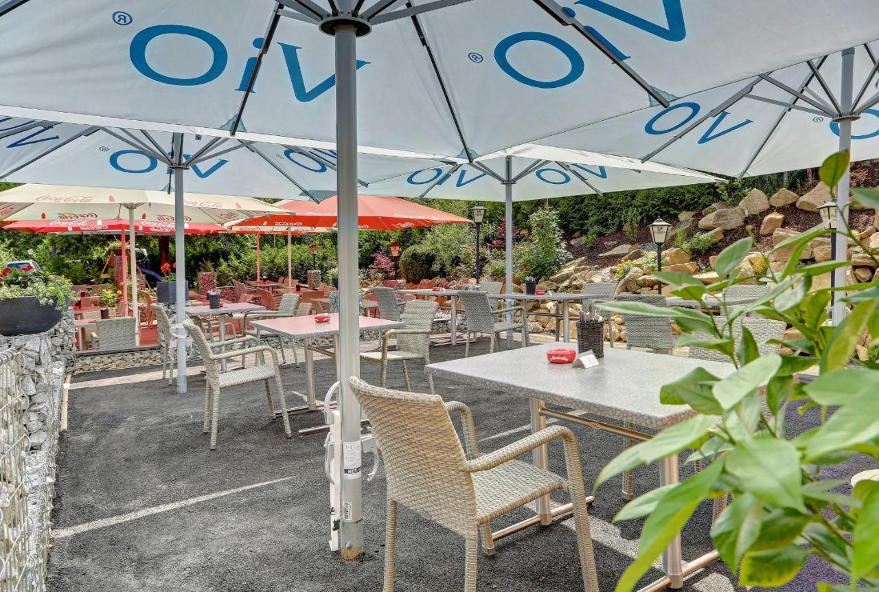 Wellnesshotel deine Auszeit Achslach Exterior foto